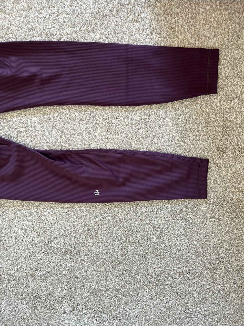 Women’s Lululemon Wunder Train High Rise Tight in Grape Thistle 28” - Picture 12 of 14